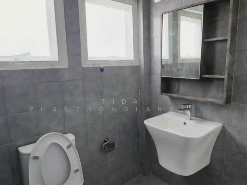 House or office for rent, Nawamin 40, large house, newly renovated, near the motorway., Bangkok, Khlong Kum, Bueng Kum, Bangkok, , 180 sqm, Office Space For Rent, by Tida phanthonglarptawee, 500187802 - DDproperty.com