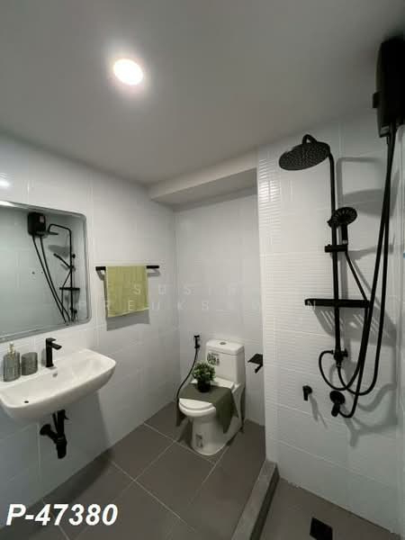 Waterford Royal Suites Senanikom, Bangkok, 250 Suzuki Alley, Chan Kasem, Chatuchak, Bangkok, 1 Bedroom, 30 sqm, Condo For Rent, by Susira Preuksawun, 500187805 - DDproperty.com