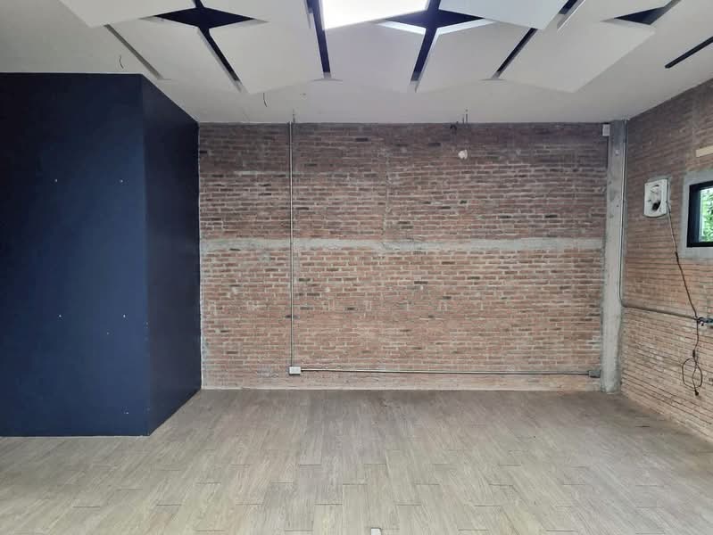 ขายที่ดิน ลาดพร้าว 81 ใกล้รถไฟฟ้าสายสีเหลือง สถานีลาดพร้าว 83 ขนาด 103 ตร.ว. แปลงมุม, Bangkok, Wang Thonglang, Wang Thonglang, Bangkok, , 412 sqm, Land For Sale, by คุณ ณิชาภา, 500187811 - DDproperty.com