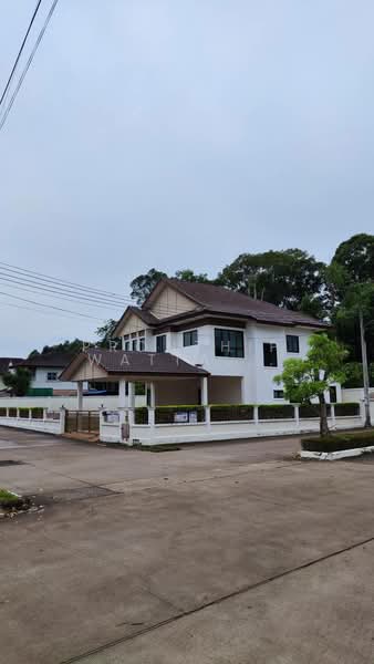 ขายบ้านเดี่ยว 2 ชั้น โครงการโกลเด้น ปาร์ค ศรีราชา บ้านใหม่ พื้นที่ใหญ่ 145 ตร.ว., ชลบุรี, สุรศักดิ์, ศรีราชา, ชลบุรี, 175 ตร.ม., บ้านเดี่ยว ขาย, โดย Pronthip Wattanasatiengul, 500187823 - DDproperty.com