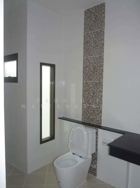 ขายบ้านเดี่ยว 2 ชั้น โครงการโกลเด้น ปาร์ค ศรีราชา บ้านใหม่ พื้นที่ใหญ่ 145 ตร.ว., ชลบุรี, สุรศักดิ์, ศรีราชา, ชลบุรี, 175 ตร.ม., บ้านเดี่ยว ขาย, โดย Pronthip Wattanasatiengul, 500187823 - DDproperty.com