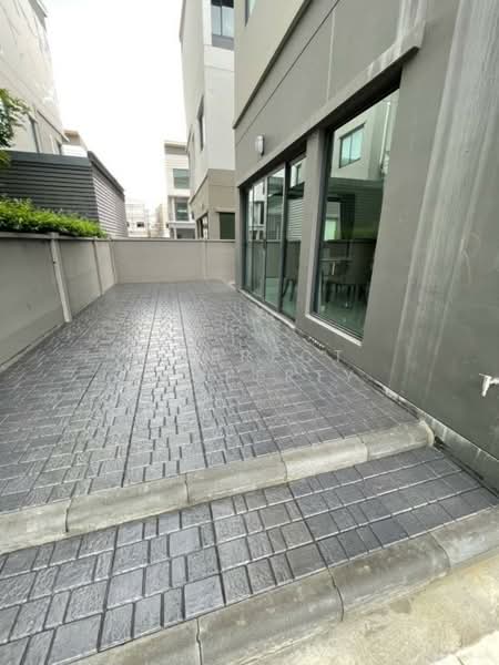 Baan Klang Muang Ramintra 83 Station : บ้านกลางเมือง รามอินทรา 83 สเตชั่น, กรุงเทพ, 16 ถ.กาญจนาภิเษก, รามอินทรา, คันนายาว, กรุงเทพ, 218 ตร.ม., ทาวน์เฮ้าส์ ให้เช่า, โดย Correct Property, 500187848 - DDproperty.com