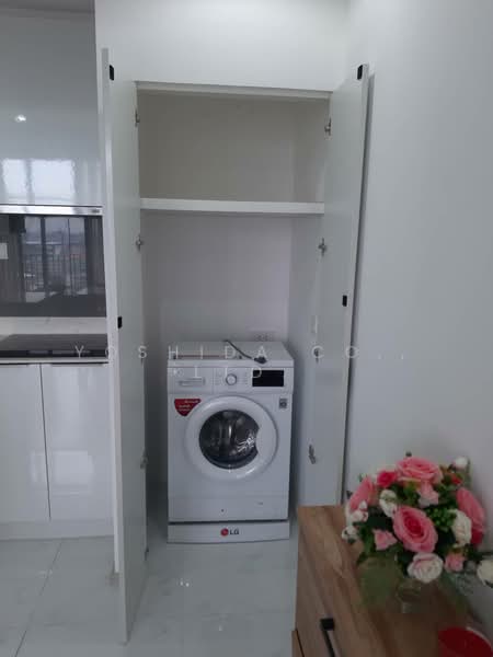IDEO Mobi Sukhumvit 66, Bangkok, 2578 Soi Sukhumvit 66 Sukhumvit Road, Bang Chak, Phra Khanong, Bangkok, 2 Bedrooms, 85 sqm, Condo For Rent, by Yoshida Co., Ltd., 500187880 - DDproperty.com