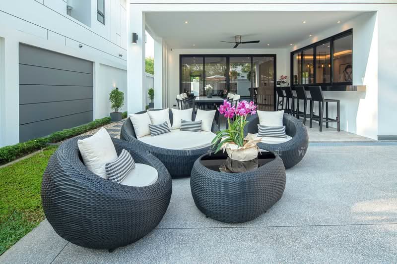 Brand New 4-Bed Modern Pool Villa in Hang Dong for Sale, Chiang Mai, Nong Kwai, Hang Dong, Chiang Mai, 4 Bedrooms, 447 sqm, Single Detached House For Sale, by Nunthawat Hiranputtipat, 500187883 - DDproperty.com