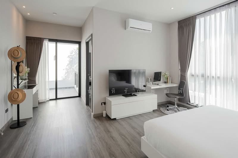 Brand New 4-Bed Modern Pool Villa in Hang Dong for Sale, Chiang Mai, Nong Kwai, Hang Dong, Chiang Mai, 4 Bedrooms, 447 sqm, Single Detached House For Sale, by Nunthawat Hiranputtipat, 500187883 - DDproperty.com