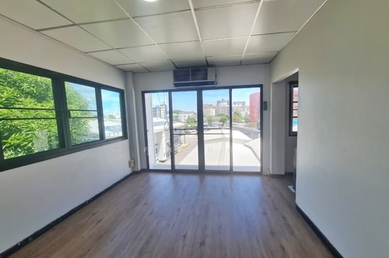 ซอยรามคำแหง 36/1, กรุงเทพ, หัวหมาก, บางกะปิ, กรุงเทพ, 200 ตร.ม., ทาวน์เฮ้าส์ ให้เช่า, โดย คุณจอย, 500187889 - DDproperty.com