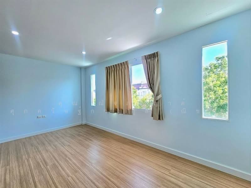 Plus Park Avenue Lasalle - Srinakarin, Bangkok, Bang Na Tai, Bang Na, Bang Na, Bangkok, 4 Bedrooms, 245 sqm, Townhouse For Sale, by คุณ ณัจภสิญาค์ ศุภควัษฐ์กาญกุล (ณิชชา), 500187890 - DDproperty.com