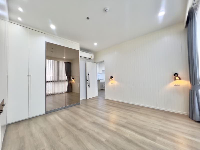 The Issara Ladprao, Bangkok, 296 Ladpao Road, Jom Phon, Chatuchak, Bangkok, 1 Bedroom, 52 sqm, Condo For Sale, by Korn Thiptharat, 500187893 - DDproperty.com