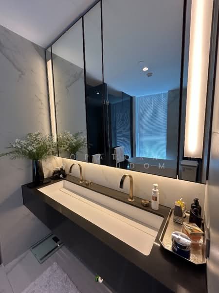 The Estelle Phrom Phong, Bangkok, 131 Soi Sukhumvit 26, Khong Tan, Khlong Toei, Bangkok, 2 Bedrooms, 131 sqm, Condo For Sale, by Nopatorn Prem-udom, 500187894 - DDproperty.com