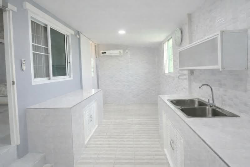 หมู่บ้านหนองสาริกา แปลงยาว, ฉะเชิงเทรา, แปลงยาว, แปลงยาว, ฉะเชิงเทรา, 100 ตร.ม., บ้านเดี่ยว ขาย, โดย The Best Property นก, 500187898 - DDproperty.com