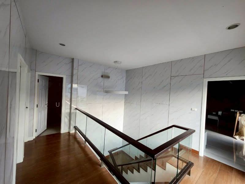 Baan Lumpini Suanluang Rama 9 Phase 2, Bangkok, Chaloem Phrakiat Rama 9 Road, Prawet, Prawet, Bangkok, 6 Bedrooms, 400 sqm, Single Detached House For Sale, by Jutarat Jitmun, 500187905 - DDproperty.com