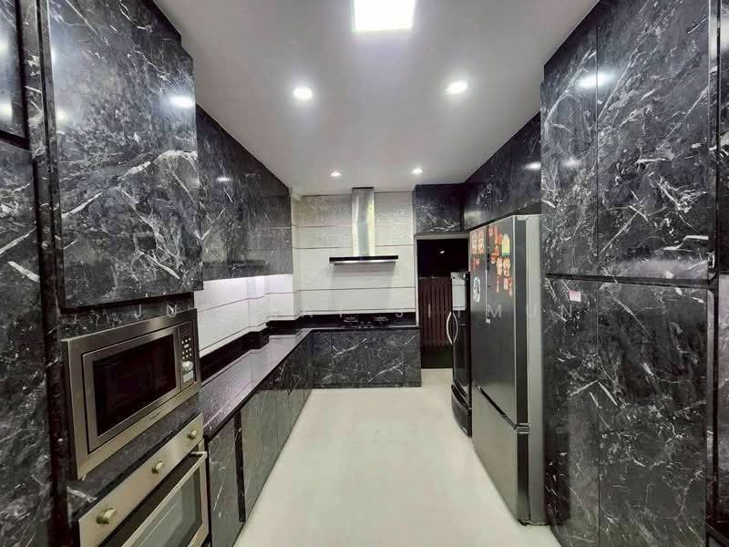 Baan Lumpini Suanluang Rama 9 Phase 2, Bangkok, Chaloem Phrakiat Rama 9 Road, Prawet, Prawet, Bangkok, 6 Bedrooms, 400 sqm, Single Detached House For Rent, by Jutarat Jitmun, 500187914 - DDproperty.com