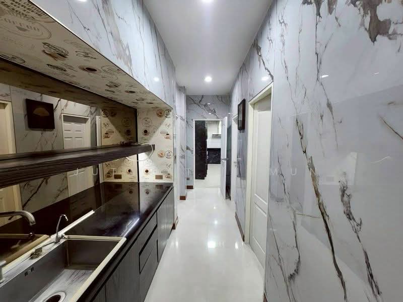 Baan Lumpini Suanluang Rama 9 Phase 2, Bangkok, Chaloem Phrakiat Rama 9 Road, Prawet, Prawet, Bangkok, 6 Bedrooms, 400 sqm, Single Detached House For Rent, by Jutarat Jitmun, 500187914 - DDproperty.com