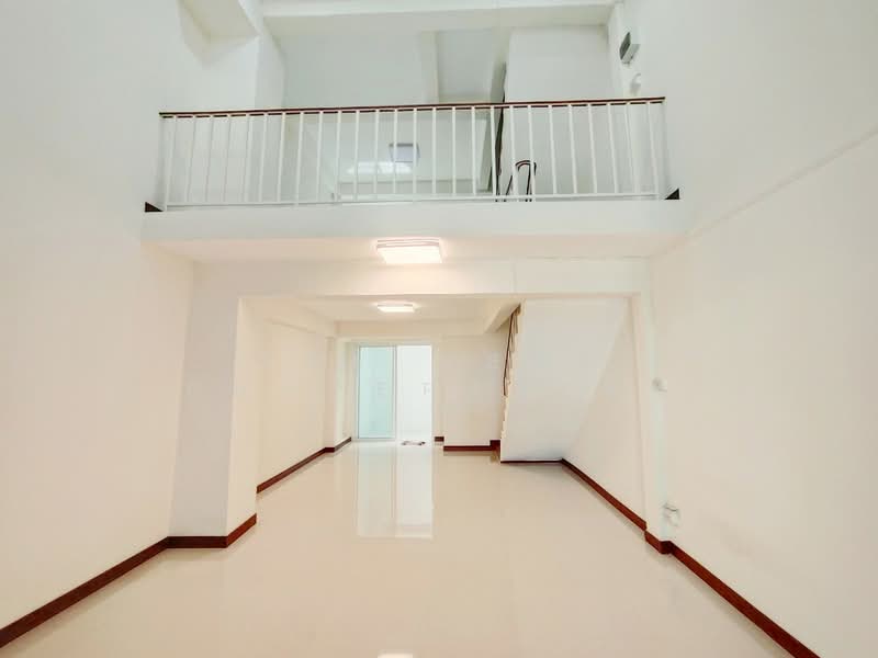 กิตติศักดิ์ ปู่เจ้าสมิงพราย, Samut Prakan, Bang Ya Praek, Phra Pra Daeng, Samut Prakan, 2 Bedrooms, 100 sqm, Townhouse For Sale, by The Best Property ต้น, 500187965 - DDproperty.com