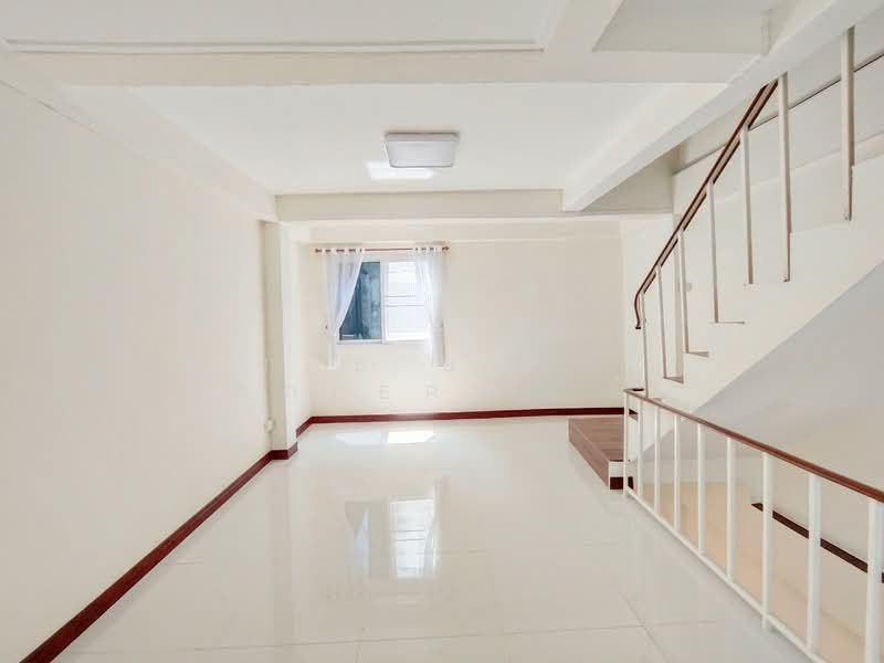 กิตติศักดิ์ ปู่เจ้าสมิงพราย, Samut Prakan, Bang Ya Praek, Phra Pra Daeng, Samut Prakan, 2 Bedrooms, 100 sqm, Townhouse For Sale, by The Best Property ต้น, 500187965 - DDproperty.com