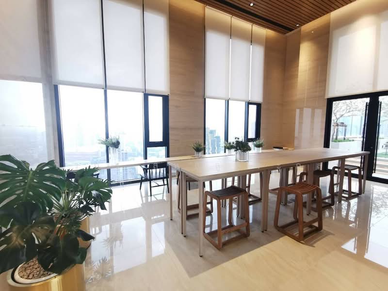 Maru Ekkamai 2, Bangkok, 70-5 Sukhumvit 63 Road, Phra Kanong Nua, Watthana, Bangkok, 1 Bedroom, 60 sqm, Condo For Rent, by วรกร สิทธิลู่ตระกูล, 500187981 - DDproperty.com