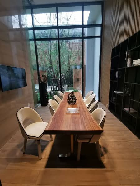 Maru Ekkamai 2, Bangkok, 70-5 Sukhumvit 63 Road, Phra Kanong Nua, Watthana, Bangkok, 1 Bedroom, 60 sqm, Condo For Rent, by วรกร สิทธิลู่ตระกูล, 500187981 - DDproperty.com