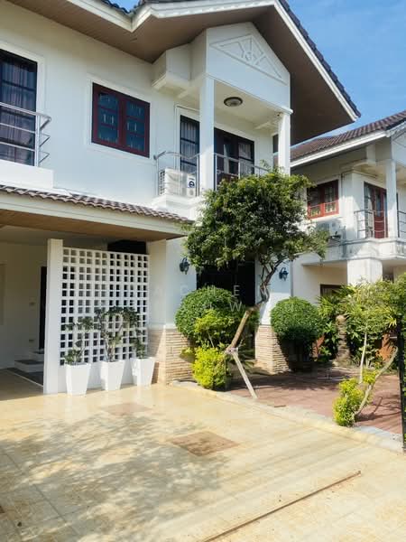 For Sale - For Sale: Two-story detached house in a prime location within a flood-free project, near PTT gas st, Songkhla