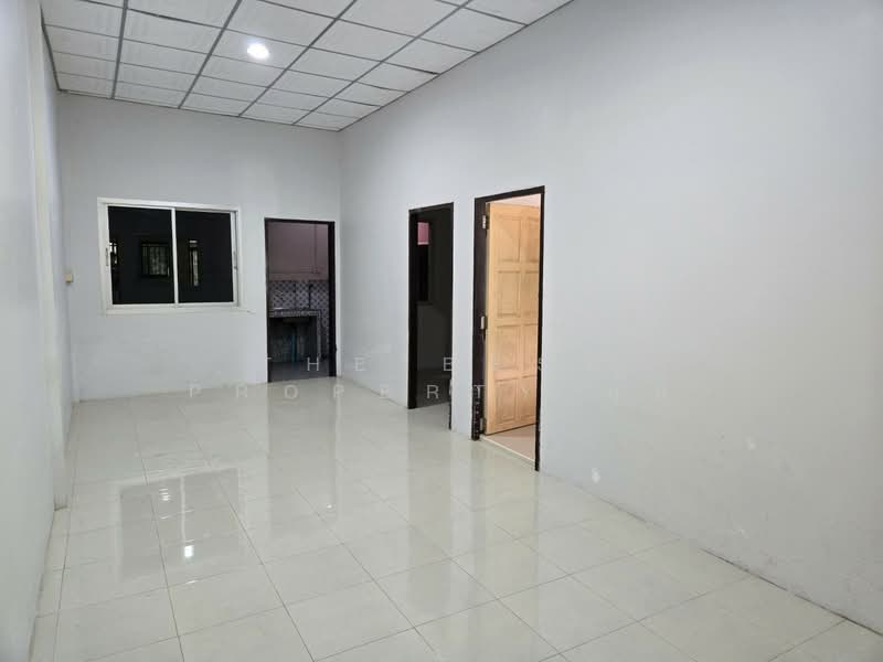 บ้านอิสระ (Baan Issara), Chanthaburi, Ko Khwang, Muang Chanthaburi, Chanthaburi, 2 Bedrooms, 100 sqm, Townhouse For Sale, by The Best Property ยุ้ย, 500188016 - DDproperty.com