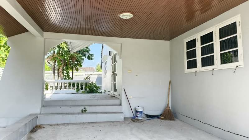 Nakarin Garden Village, Bangkok, Soi Romklao 19/1, Khlong Sam Prawet, Lat Krabang, Bangkok, 4 Bedrooms, 380 sqm, Single Detached House For Rent, by NR AGENT, 500188038 - DDproperty.com