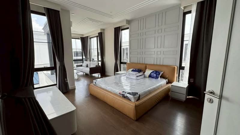 Malton Gates Krungthep Kreetha, Bangkok, Srinakarin-Romklao Road (New Krungthep Kreetha), Saphan Sung, Saphan Sung, Bangkok, 5 Bedrooms, 570 sqm, Single Detached House For Rent, by บุษบา รัตนวงษ์ชัย, 500188096 - DDproperty.com