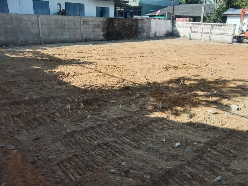 ขายที่ดินเปล่าแปลงมุม ซอยหมอย้อย ศรีราชา, Chon Buri (Pattaya), Nong - Kham, Si Racha, Chon Buri (Pattaya), , 220 sqm, Land For Sale, by Dusit Saengfa, 500188141 - DDproperty.com