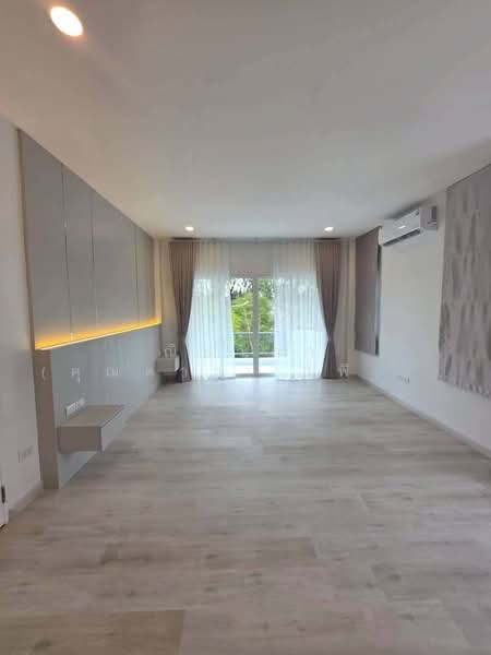 Pool Villa for sale bangsary, Chon Buri (Pattaya), ถนนซอยเทศบาล 99 - เขาหมอน, Sattahip, Sattahip, Chon Buri (Pattaya), 4 Bedrooms, 380 sqm, Single Detached House For Sale, by Nichapa Phiachan, 500188145 - DDproperty.com