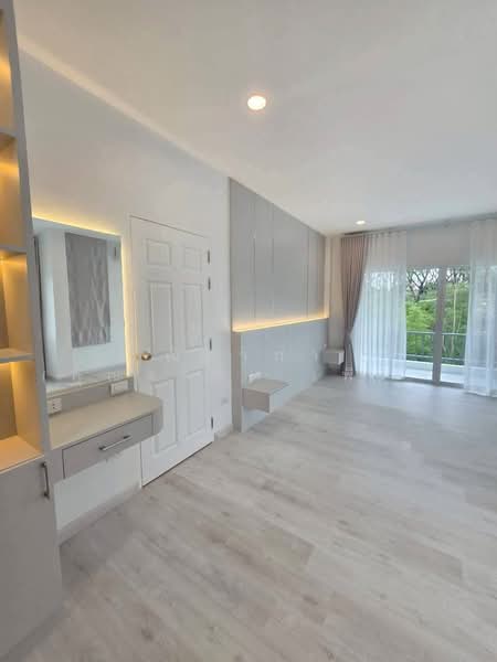 Pool Villa for sale bangsary, Chon Buri (Pattaya), ถนนซอยเทศบาล 99 - เขาหมอน, Sattahip, Sattahip, Chon Buri (Pattaya), 4 Bedrooms, 380 sqm, Single Detached House For Sale, by Nichapa Phiachan, 500188145 - DDproperty.com