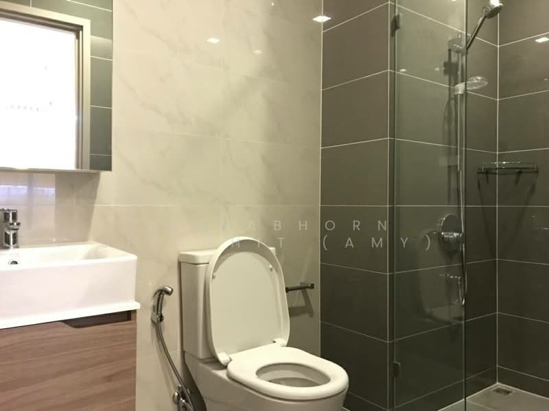 M Thonglor 10, Bangkok, 9 Soi Ekkamai 12, Ekkamai Road, Khlong Tan Nua, Watthana, Bangkok, 1 Bedroom, 34 sqm, Condo For Rent, by Juthabhorn Uppachit (Amy), 500188159 - DDproperty.com
