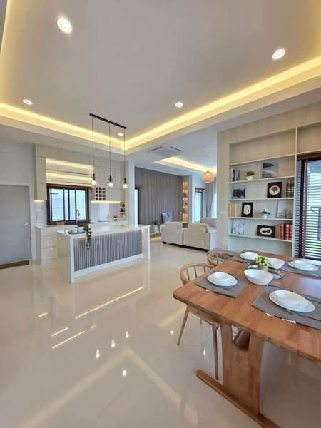 Single for for sale Haai Yai, Chon Buri (Pattaya), Huai Yai, Bang Lamung (Pattaya), Chon Buri (Pattaya), 3 Bedrooms, 355 sqm, Single Detached House For Sale, by Nichapa Phiachan, 500188171 - DDproperty.com