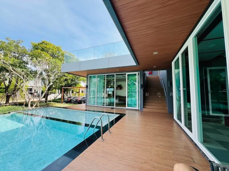 Centro Bangna-Wongwean, Bangkok, Kanchanaphisek Road, Dok Mai, Prawet, Bangkok, 4 Bedrooms, 200 sqm, Single Detached House For Rent, by Nattayaporn Peumkul (Benz), 500188229 - DDproperty.com