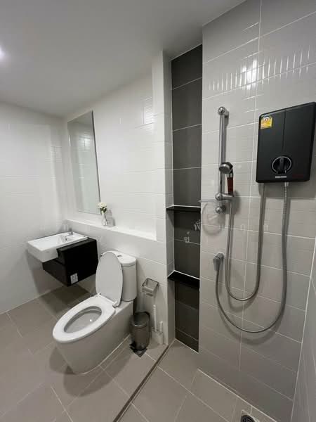 Centro Bangna-Wongwean, Bangkok, Kanchanaphisek Road, Dok Mai, Prawet, Bangkok, 4 Bedrooms, 200 sqm, Single Detached House For Rent, by Nattayaporn Peumkul (Benz), 500188229 - DDproperty.com