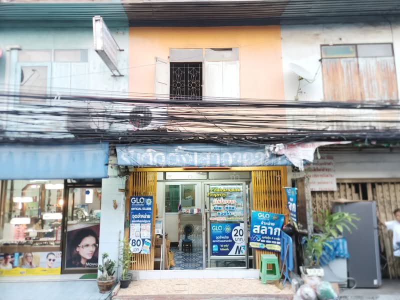 เพชรเกษม48, Bangkok, เพชรเกษม48 ใกล้ปากซอย48, Bang Wa, Phasi Charoen, Bangkok, Studio, 10 sqm, Townhouse For Rent, by คัจฉพงศ์ เดชะกุลกำจร, 500188245 - หน้าบ้าน ทางเข้าบ้าน ประตูสีส้ม - DDproperty.com