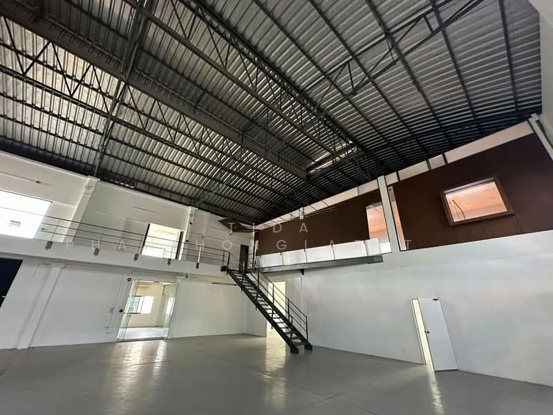 โกดัง โรงงาน ให้เช่า พร้อมอาคารสํานักงาน ซอยสุขุมวิท 101 ใกล้ BTS ปุณณวิถี, กรุงเทพ, บางจาก, พระโขนง, กรุงเทพ, 1,000 ตร.ม., โกดัง-โรงงาน ให้เช่า, โดย Tida phanthonglarptawee, 500188248 - DDproperty.com