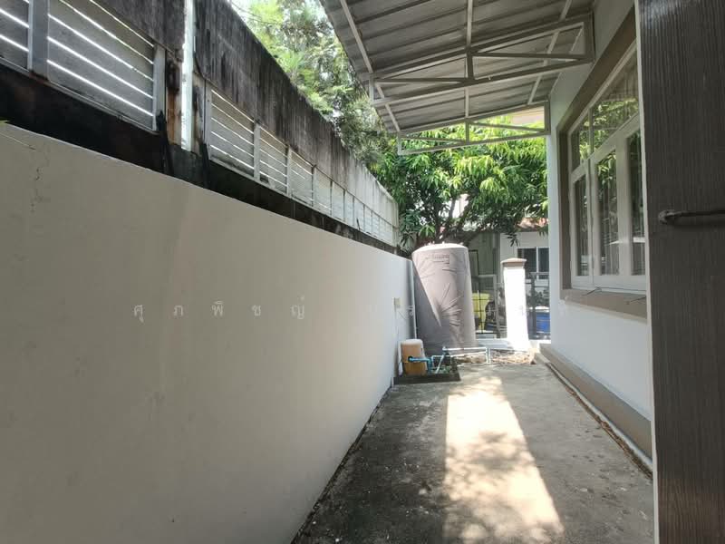 Pruksa Ville 2 Donmuang : พฤกษาวิลล์ 2 ดอนเมือง, ปทุมธานี, ถนนนาวงศ์พัฒนา, หลักหก, เมืองปทุมธานี, ปทุมธานี, 130 ตร.ม., ทาวน์เฮ้าส์ ขาย, โดย ศุภพิชญ์ บุรานนท์, 500188253 - DDproperty.com