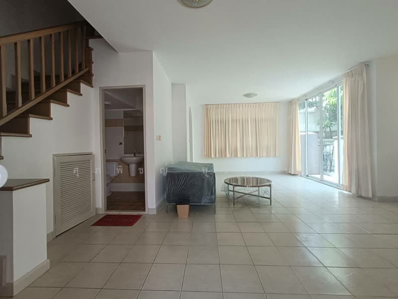 Pruksa Ville 2 Donmuang : พฤกษาวิลล์ 2 ดอนเมือง, ปทุมธานี, ถนนนาวงศ์พัฒนา, หลักหก, เมืองปทุมธานี, ปทุมธานี, 130 ตร.ม., ทาวน์เฮ้าส์ ขาย, โดย ศุภพิชญ์ บุรานนท์, 500188253 - DDproperty.com