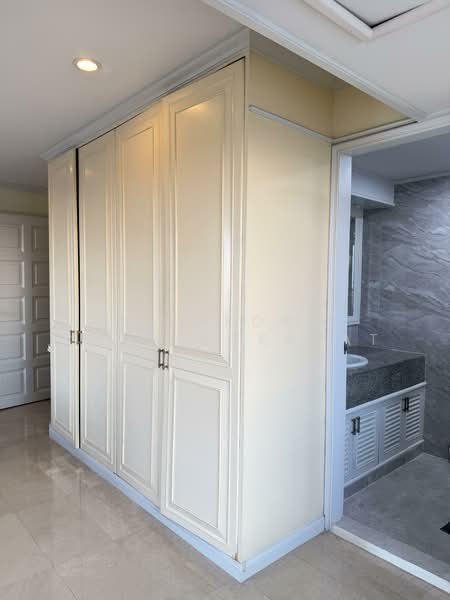 Floraville Condominium, Bangkok, 51 Pattanakarn, Suan Luang, Suan Luang, Bangkok, 2 Bedrooms, 122 sqm, Condo For Sale, by Nisakorn Chirangkapat, 500188271 - DDproperty.com