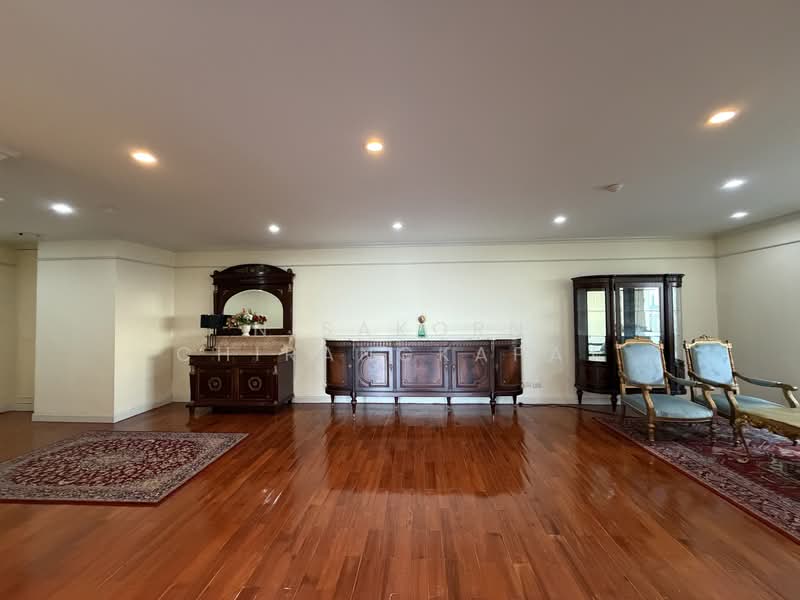 Floraville Condominium, Bangkok, 51 Pattanakarn, Suan Luang, Suan Luang, Bangkok, 2 Bedrooms, 122 sqm, Condo For Sale, by Nisakorn Chirangkapat, 500188271 - DDproperty.com