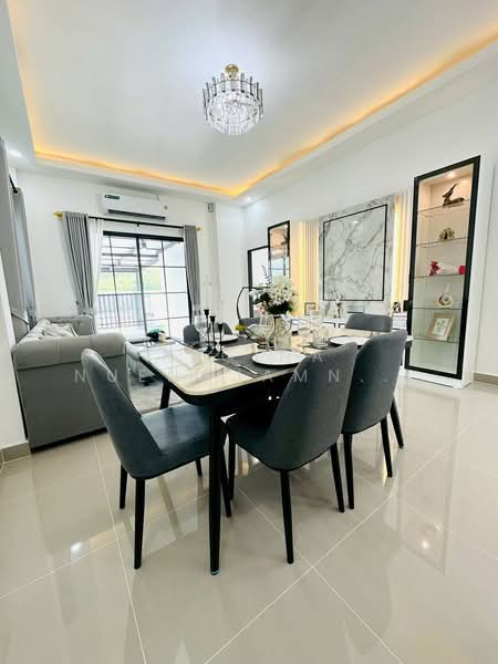 Rattanakorn Village 18, Chon Buri (Pattaya), Na Kloe, Bang Lamung (Pattaya), Chon Buri (Pattaya), 3 Bedrooms, 284 sqm, Villa For Sale, by Regina Nuengjamnong, 500188394 - DDproperty.com
