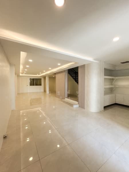 Baan Klang Muang Urbanion Rama 9-Ladprao, Bangkok, Soi Ladprao 84, Ladprao Road, Wang Thonglang, Wang Thonglang, Bangkok, 4 Bedrooms, 220 sqm, Townhouse For Sale, by ณัฏฐพัชร ชโยทิตกุลเกียรติ, 500188415 - DDproperty.com