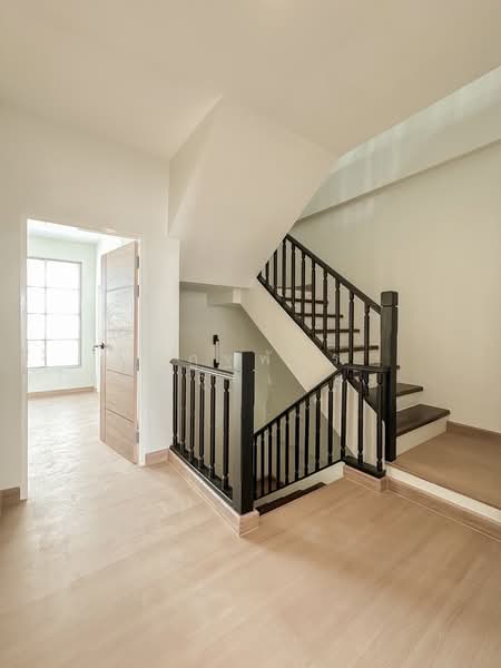 Baan Klang Muang Urbanion Rama 9-Ladprao, Bangkok, Soi Ladprao 84, Ladprao Road, Wang Thonglang, Wang Thonglang, Bangkok, 4 Bedrooms, 220 sqm, Townhouse For Sale, by ณัฏฐพัชร ชโยทิตกุลเกียรติ, 500188415 - DDproperty.com