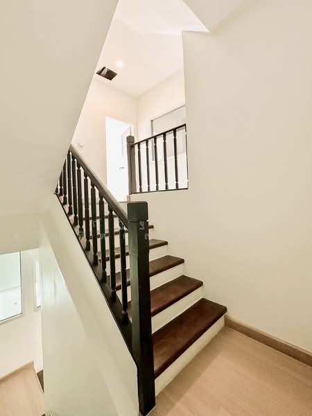 Baan Klang Muang Urbanion Rama 9-Ladprao, Bangkok, Soi Ladprao 84, Ladprao Road, Wang Thonglang, Wang Thonglang, Bangkok, 4 Bedrooms, 220 sqm, Townhouse For Sale, by ณัฏฐพัชร ชโยทิตกุลเกียรติ, 500188415 - DDproperty.com