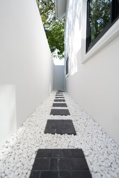 ขาย บ้านนาคนิวาส Pool Villa สไตล์ยุโรป (สระว่ายน้ำ ใจกลางบ้าน) 100 ตร.วา พื้นที่ใช้สอย 420 ตร.ม., กรุงเทพ, นาคนิวาส, ลาดพร้าว, ลาดพร้าว, กรุงเทพ, 420 ตร.ม., วิลล่า ขาย, โดย TopLands of Thailand, 500188433 - DDproperty.com