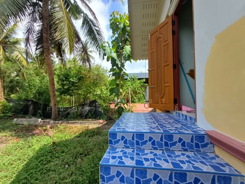 บ้านเดี่ยวพร้อมที่ดินอัมพวา สมุทรสงคราม, Samut Songkhram, Plai Phongphang, Amphawa, Samut Songkhram, 2 Bedrooms, 120 sqm, Single Detached House For Sale, by The Best Property  อิ๋ว, 500188436 - DDproperty.com