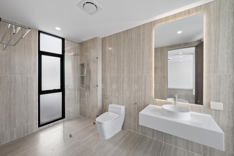 ขาย บ้าน The Zenith วังทองหลาง (ทำเลพิเศษ อยู่ในซอยโรงเรียนนานาชาติ SISB) บ้าน 3 ชั้น 288.50 ตร.ม., กรุงเทพ, เลียบด่วนเอกมัย-รามอินทรา, วังทองหลาง, วังทองหลาง, กรุงเทพ, 289 ตร.ม., บ้านแฝด ขาย, โดย TopLands of Thailand, 500188446 - DDproperty.com