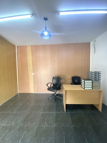 Warehouse with office space for rent in Hat Yai, Songkhla. Flood-free area. Size: 1,500 sq.m. Rent:, Songkhla, Ban Phru, Hat Yai, Songkhla, , 1,500 sqm, Warehouse/Factory For Rent, by Rachen Nopsuwan, 500188448 - DDproperty.com