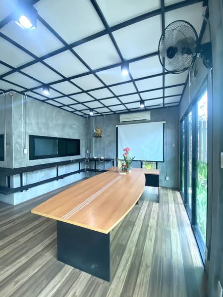 Warehouse with office space for rent in Hat Yai, Songkhla. Flood-free area. Size: 1,500 sq.m. Rent:, Songkhla, Ban Phru, Hat Yai, Songkhla, , 1,500 sqm, Warehouse/Factory For Rent, by Rachen Nopsuwan, 500188448 - DDproperty.com