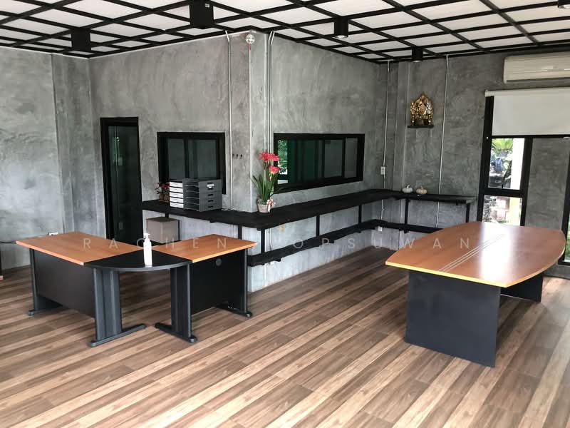 Warehouse with office space for rent in Hat Yai, Songkhla. Flood-free area. Size: 1,500 sq.m. Rent:, Songkhla, Ban Phru, Hat Yai, Songkhla, , 1,500 sqm, Warehouse/Factory For Rent, by Rachen Nopsuwan, 500188448 - DDproperty.com