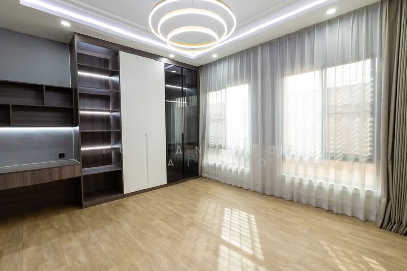 Grand Bangkok Boulevard Srinakarin, Bangkok, Srinagarindra Rd, Nong Bon, Prawet, Bangkok, 5 Bedrooms, 534 sqm, Single Detached House For Sale, by TopLands of Thailand, 500188452 - DDproperty.com