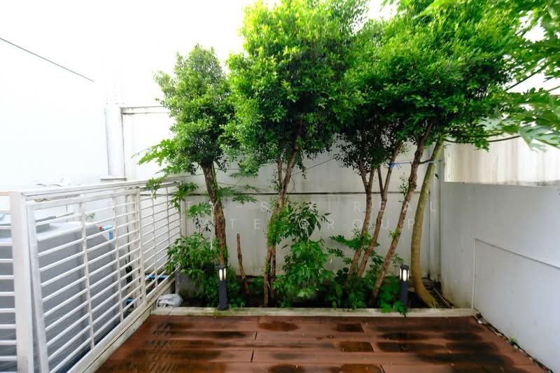 Landmark Ekamai-Ramindra, Bangkok, Sukhonthasawat Road, Lat Phrao, Lat Phrao, Bangkok, 3 Bedrooms, 200 sqm, Townhouse For Rent, by Forty-Six Real Estate Group, 500188456 - DDproperty.com